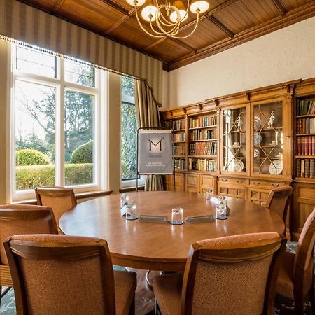 Macdonald Frimley Hall Hotel & Spa Камбърли Екстериор снимка