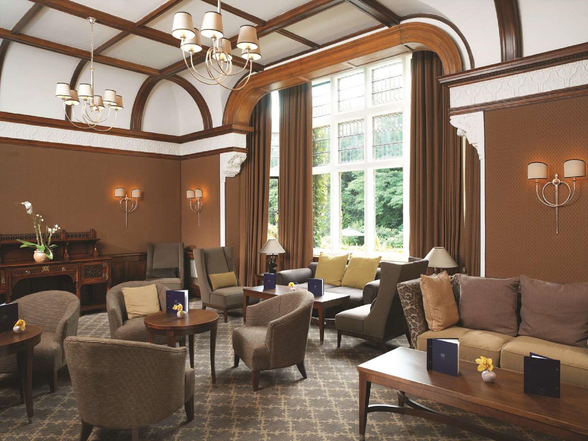 Macdonald Frimley Hall Hotel & Spa Камбърли Екстериор снимка