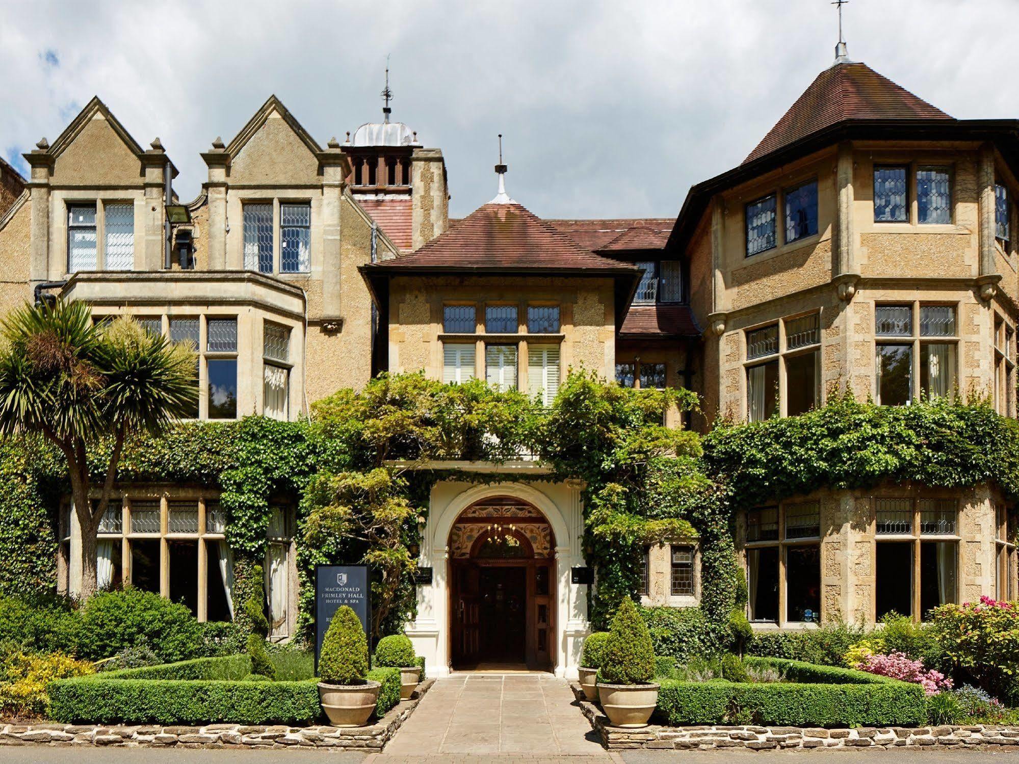 Macdonald Frimley Hall Hotel & Spa Камбърли Екстериор снимка
