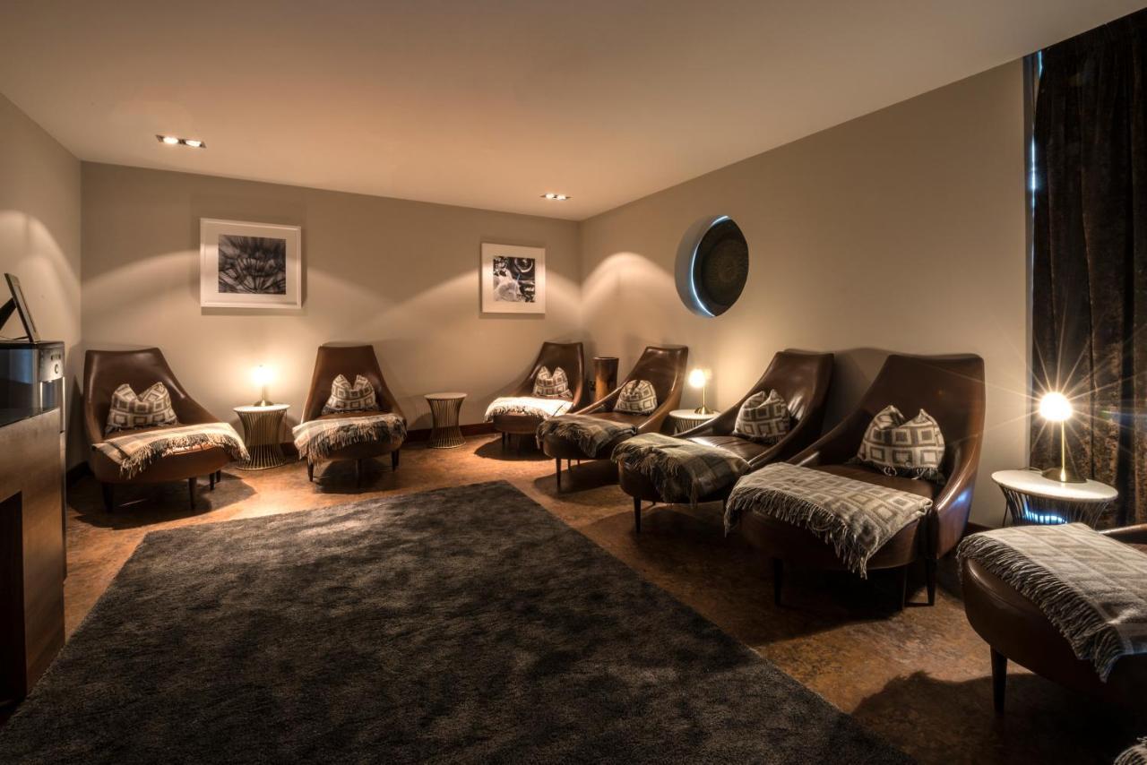 Macdonald Frimley Hall Hotel & Spa Камбърли Екстериор снимка
