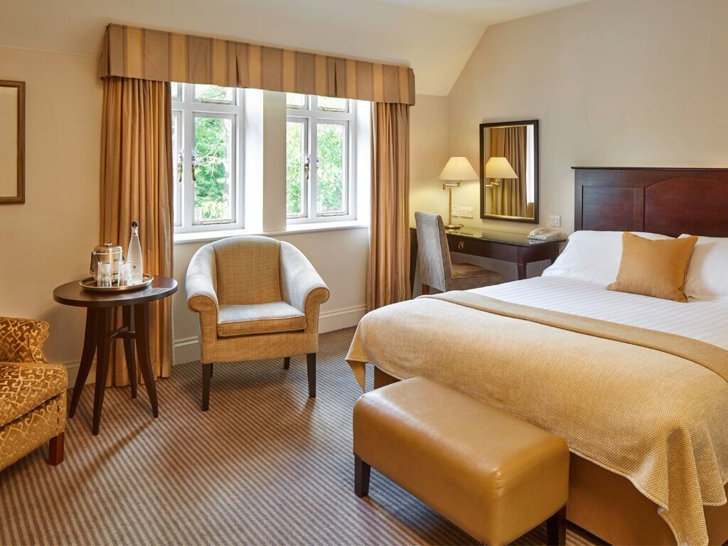Macdonald Frimley Hall Hotel & Spa Камбърли Екстериор снимка